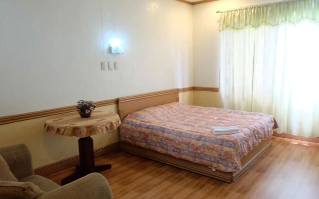 Hotel Henrico Legarda