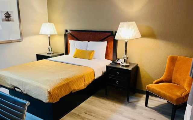 Ramada by Wyndham Whitecourt