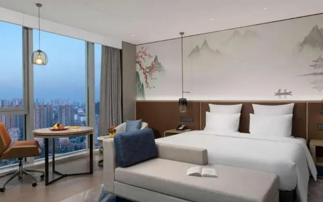 Pullman Huai'an Falcon Hotel