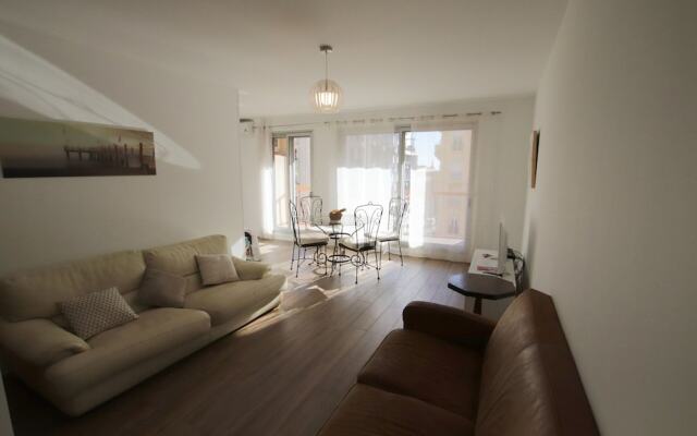 HappyFew - Appartement Le Renoir