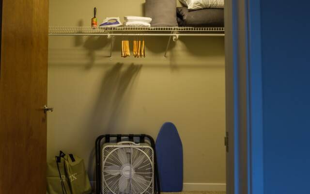 2 BR Weston Apt by Frontdesk