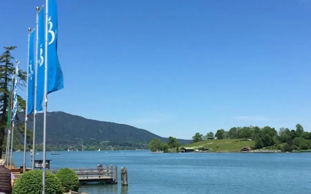 Traumhaftes Ferienhaus direkt am Tegernsee