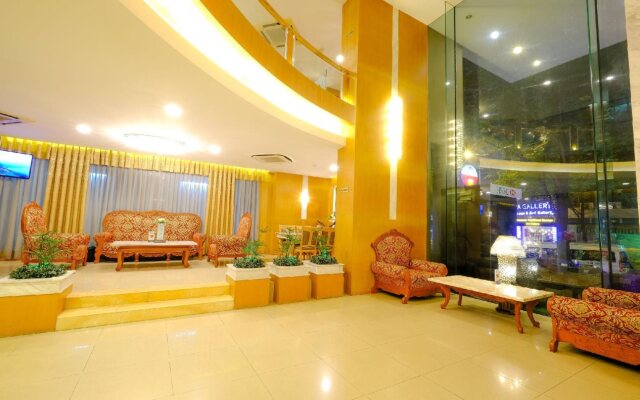 Silverland May Hotel