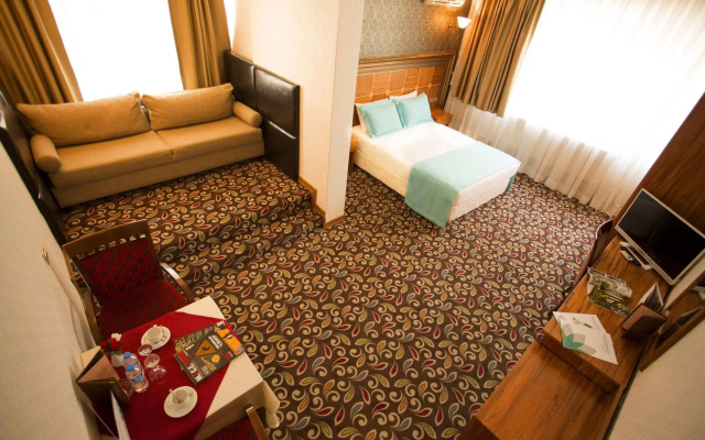 Marya Hotel