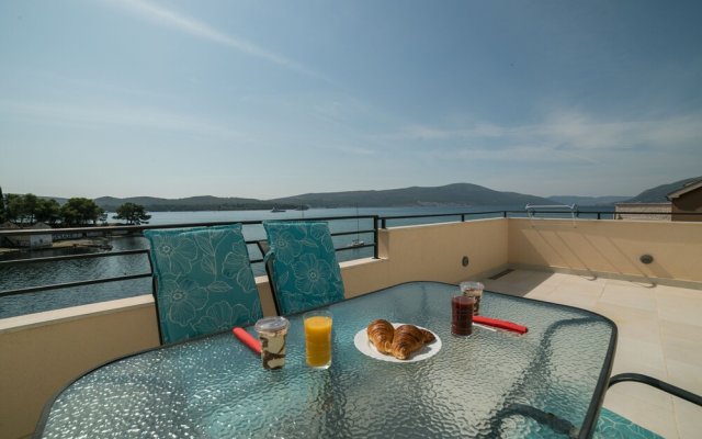 Apartments Tivat Obala