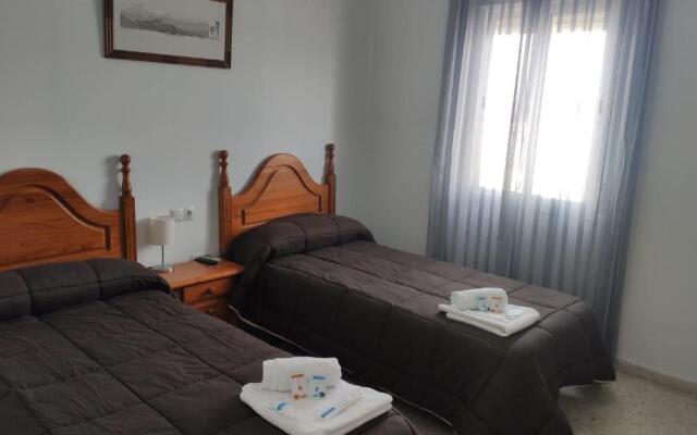 Hostal Efebo 24H