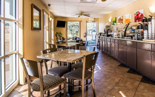 Quality Inn & Suites near Panama City Beach