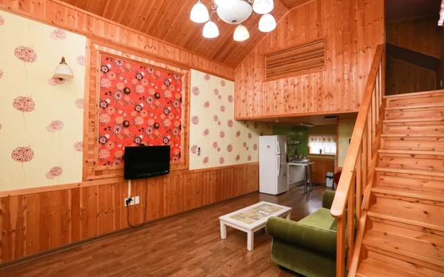 Fulnaeum House Pension