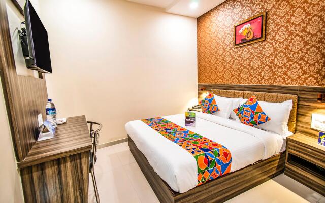 FabExpress Orange Suites