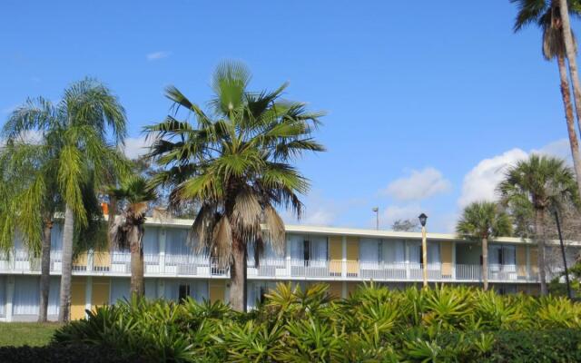Seralago Hotel and Suites Main Gate East