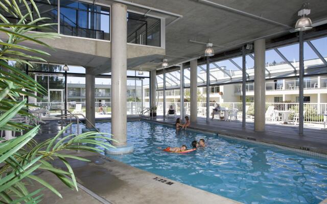 Best Western Plus Kelowna Hotel & Suites