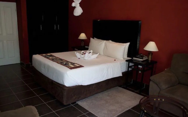 Kamanga Safari Hotel