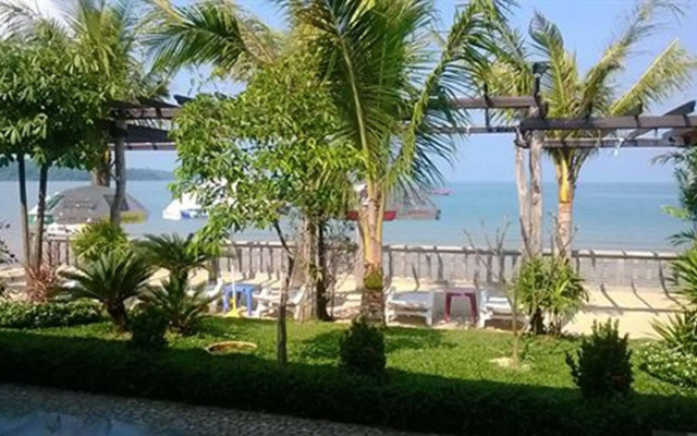 The Rich Resort & Casino