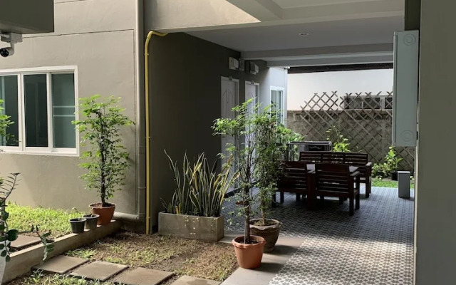Chada House
