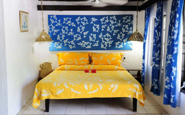 Small Hope Bay Lodge