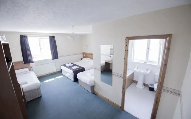 The Kinmount Hotel