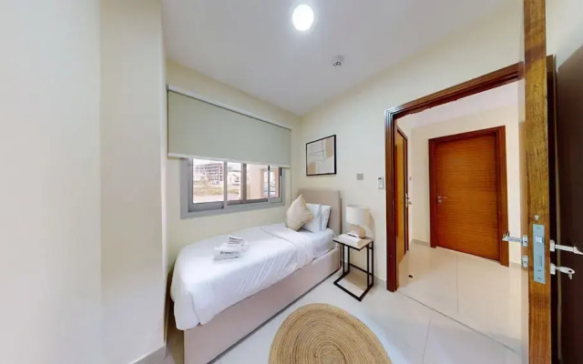 JVC - Villa 3 in Dubai