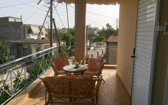 Nikol΄s house