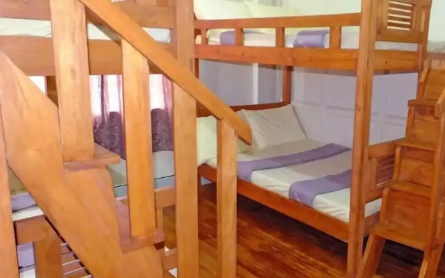 Elmar Cabin