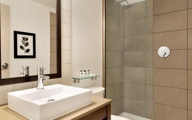 Country Inn & Suites by Radisson, Seattle-Tacoma International Airport, WA