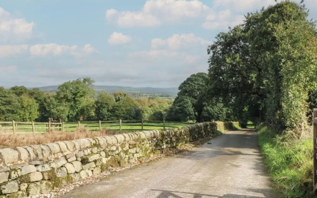 Small Lane Barn