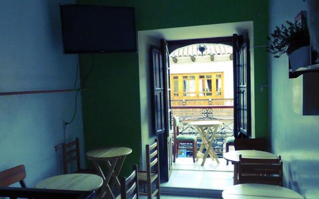 The Grasshopper Hostal Plaza de Armas