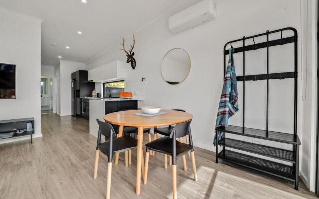 Gum Eco Lodge at Peak View Farm