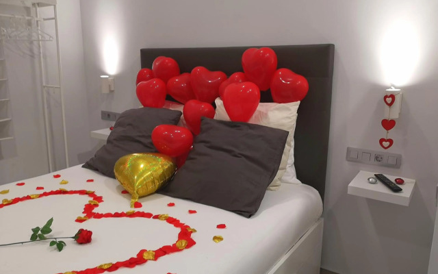 ERES EMÉRITA "Apartamentos & Suites"