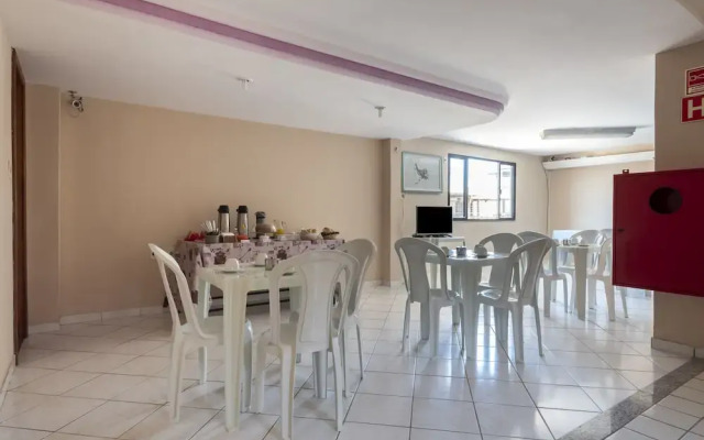 OYO Barra Beach Hotel
