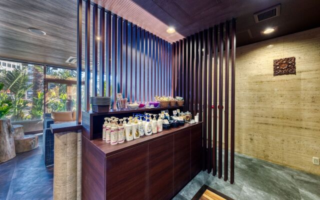 Hotel Lotus Okayama - Adults Only