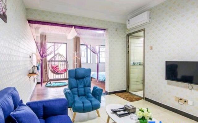 Meicheng Business Hotel (Huanghua International Airport Branch)