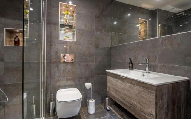 The Quadrant - The Botanical Suite