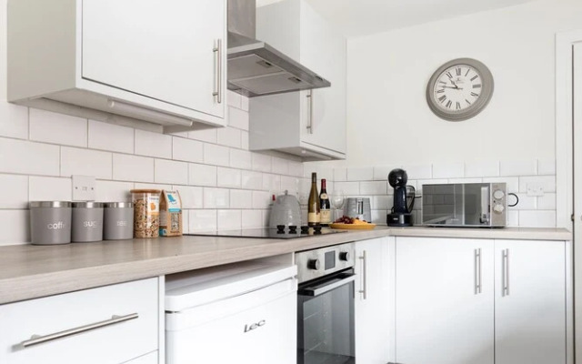 Market Apartment by Creative Stays