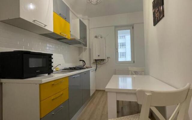 Luxury Q Residence Near Center