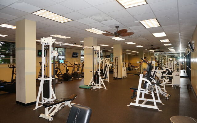 Amazing Condo 3 min to the Beach