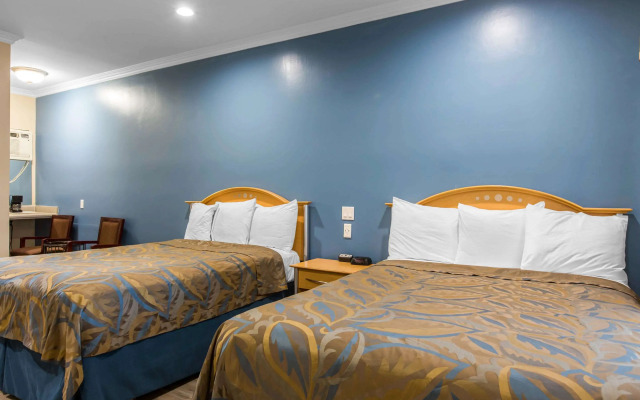 Rodeway Inn Escondido Downtown