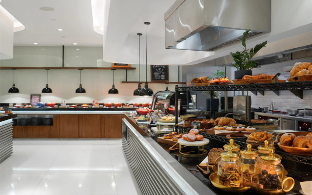 Radisson Blu Hotel, Kuwait