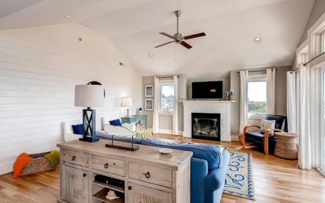 Hat Trick 4 Bedroom Holiday Home By Bald Head Island