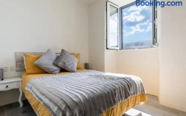 Sylvian Suites18-hosted by Sweetstay