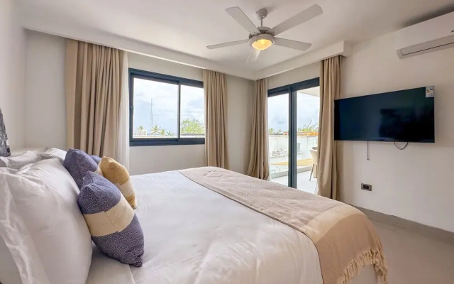 Luxury Penthouse 3 Bedroom Ocean Views