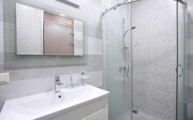 Stay Inn next to Dalma Mall
