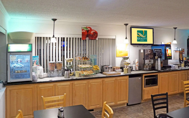 Quality Inn Near Fort Hunter Liggett