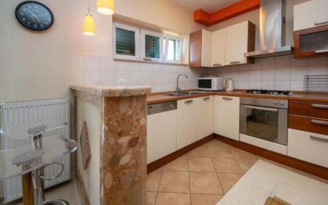 Apartment Matko