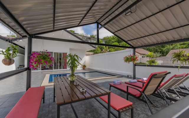 Star2 Private Pool Villa big Terrance and Mountain View