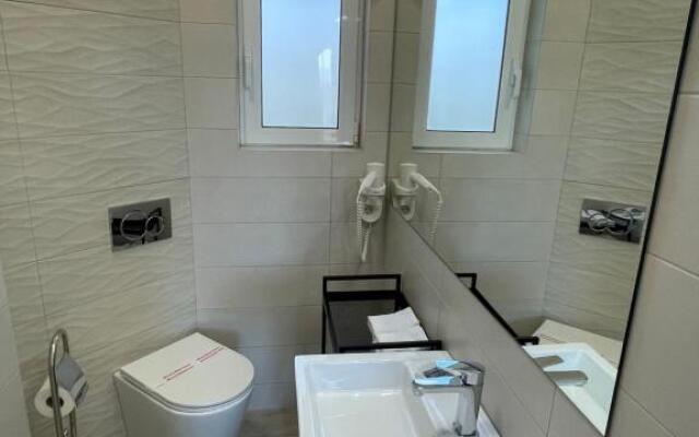 Karystos Mare Apartments