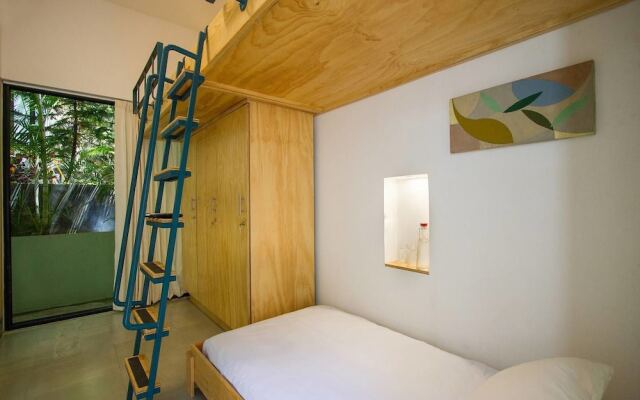 Shelbys- Habitación Para 3 Personas en Mazatlán