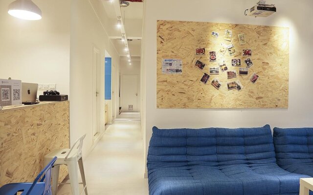 Blue Hostel