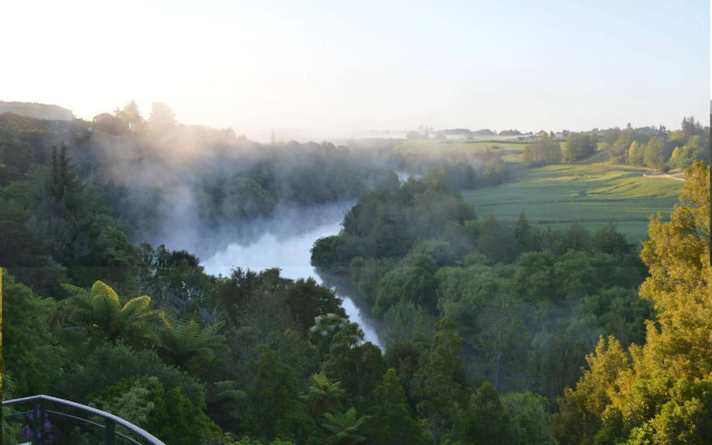 Rivervista Lodge
