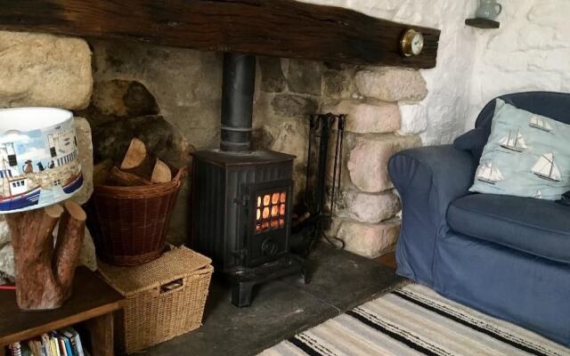 Tewennow Cottage