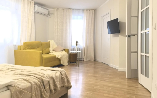 Apartments Liberty City на проспекте Октября 84/4